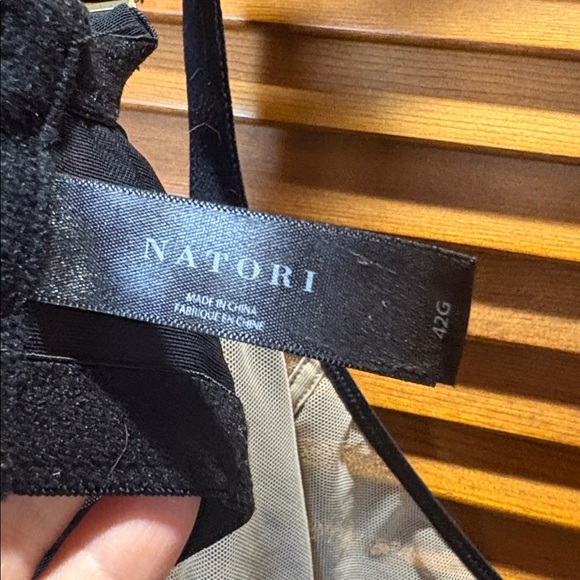 EUC Natori Black Lace Bra - Picture 7 of 7